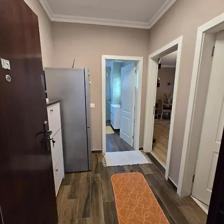 Muli 1 Bedroom * 골렘