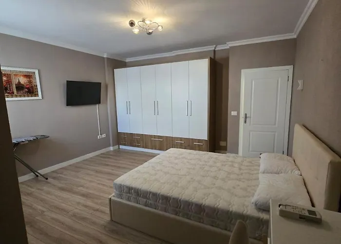 Muli 1 Bedroom *